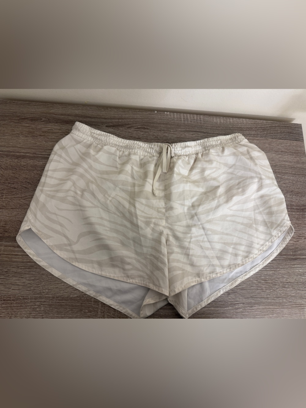 Old Navy Cream Zebra-Print Athletic Shorts